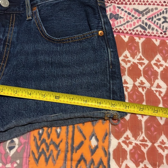 Levi’s 501 High-Rise Denim Shorts - Picture 12 of 13